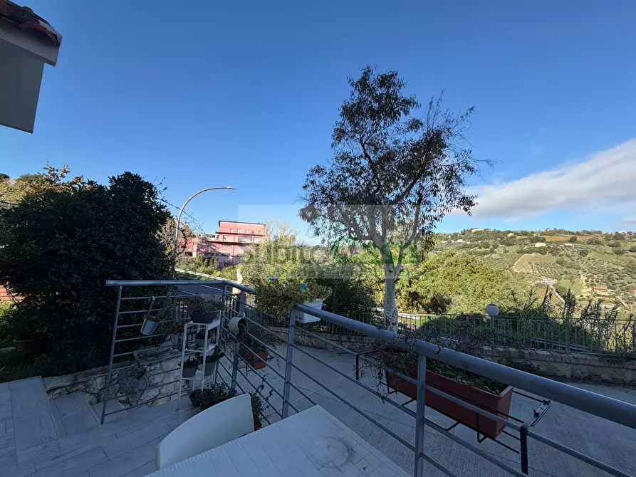 Immagine 21 di Appartamento in affitto  in Via Filippo Masci 60 a Chieti