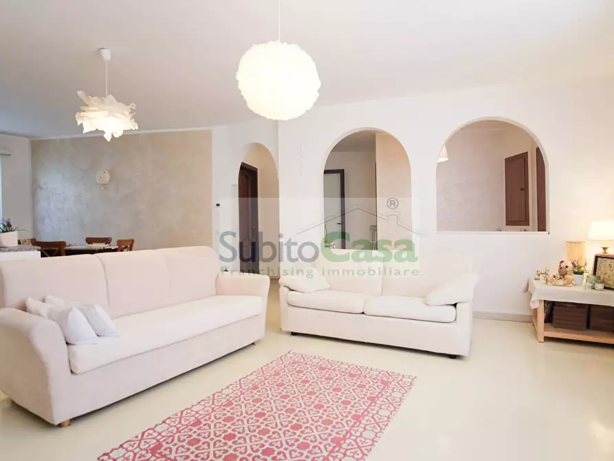 Immagine 10 di Casa indipendente in vendita  in Via Beniamino Costantini 15 a Chieti