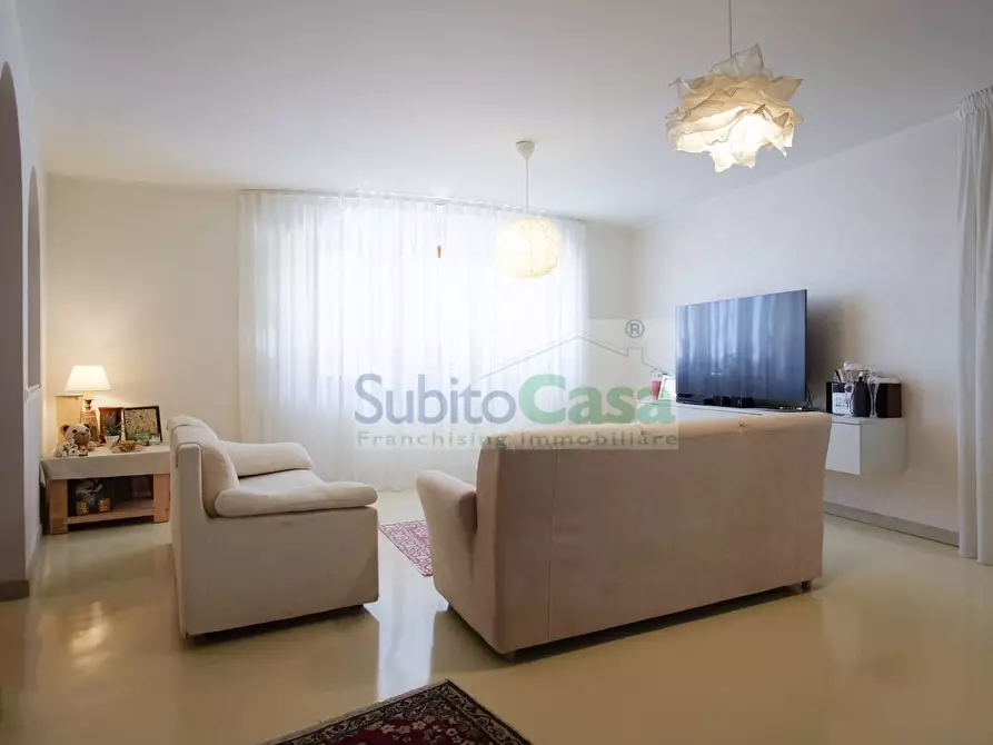 Immagine 14 di Casa indipendente in vendita  in Via Beniamino Costantini 15 a Chieti