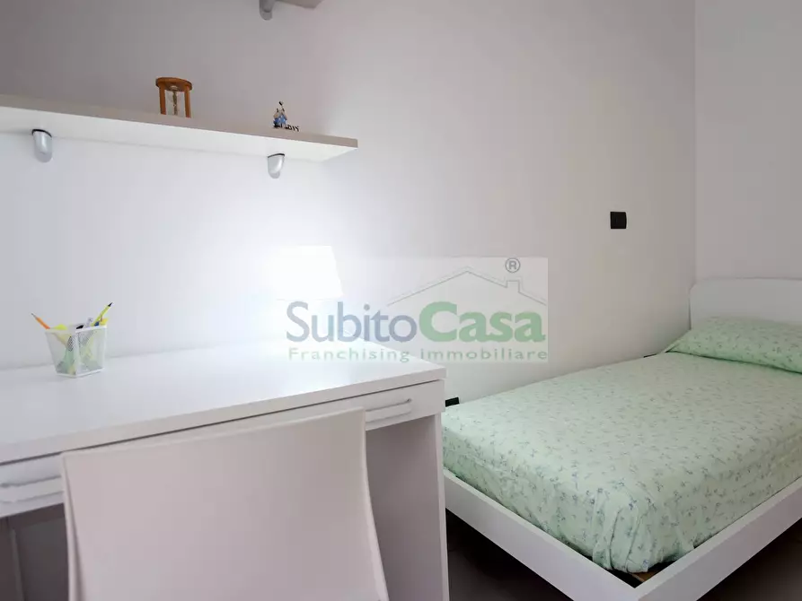 Immagine 29 di Casa semindipendente in affitto  in Via Montenerodomo 25 a Chieti