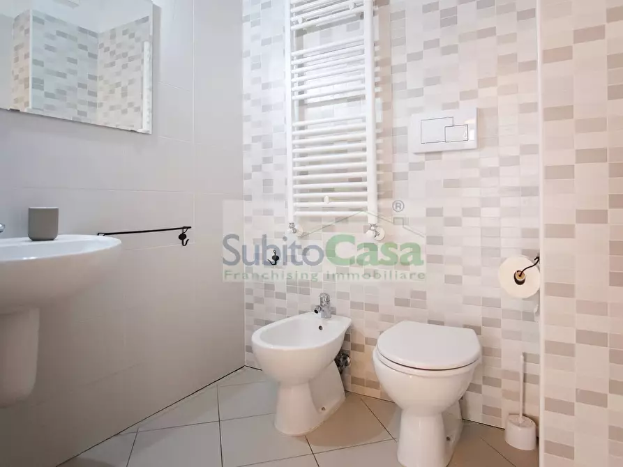 Immagine 37 di Casa semindipendente in affitto  in Via Montenerodomo 25 a Chieti