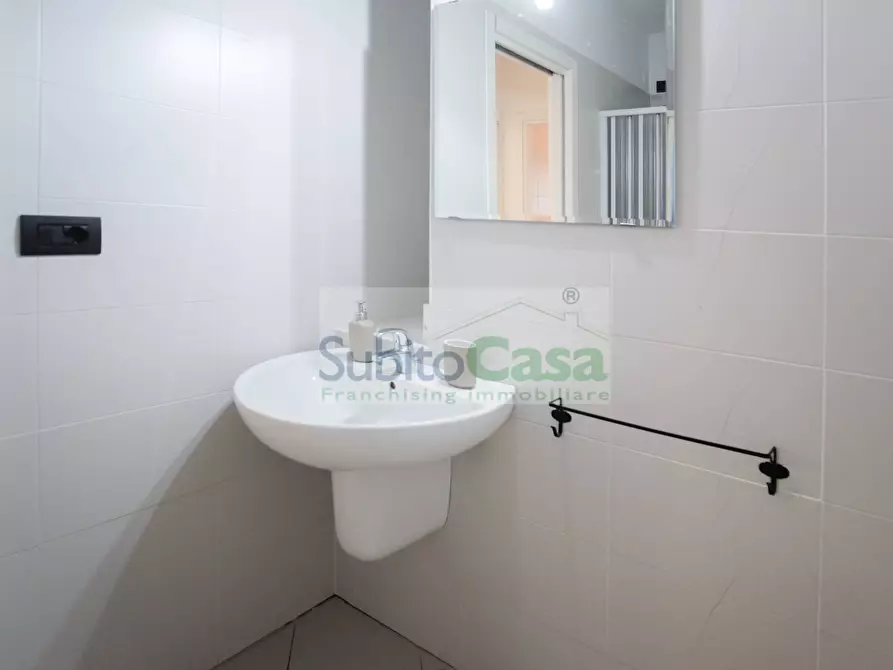 Immagine 40 di Casa semindipendente in affitto  in Via Montenerodomo 25 a Chieti