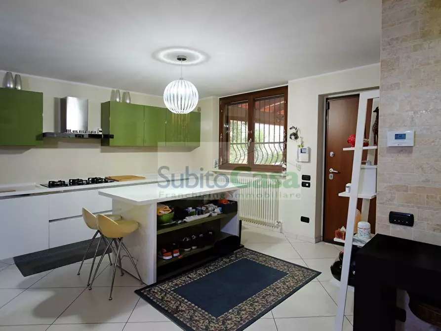 Immagine 34 di Villa in vendita  in Via Bellini a Chieti