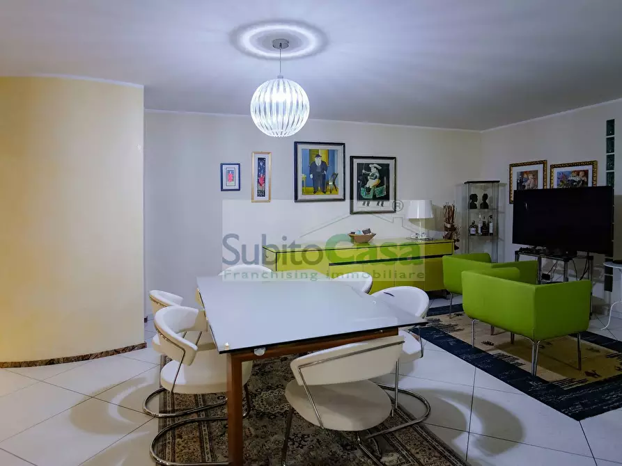 Immagine 35 di Villa in vendita  in Via Bellini a Chieti