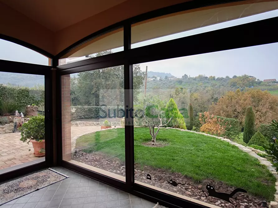 Immagine 45 di Villa in vendita  in Via Bellini a Chieti
