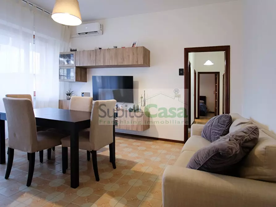 Immagine 2 di Appartamento in vendita  in Viale Alcione 135 a Francavilla Al Mare