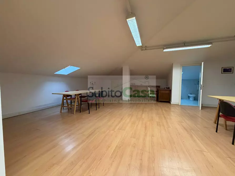 Immagine 10 di Ufficio in affitto  in via mare adriatico 82 a Spoltore