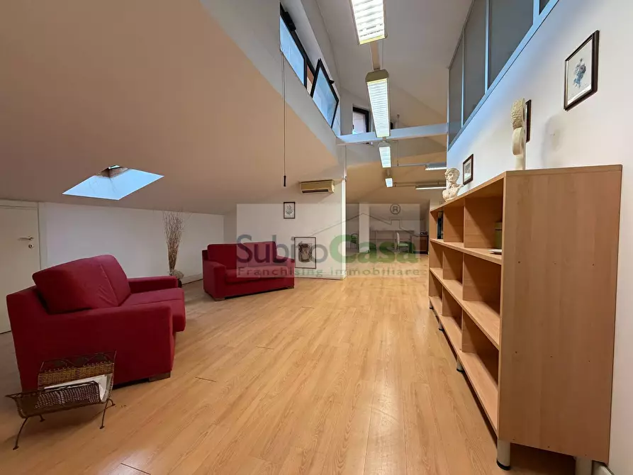 Immagine 12 di Ufficio in affitto  in via mare adriatico 82 a Spoltore