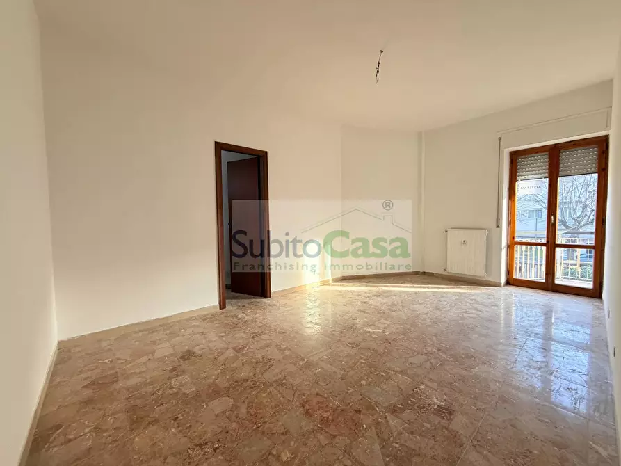 Immagine 11 di Appartamento in affitto  in via bellini 8 a Chieti