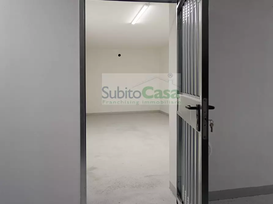 Immagine 29 di Appartamento in vendita  in Via Tommaso di Giovanni snc a Cepagatti