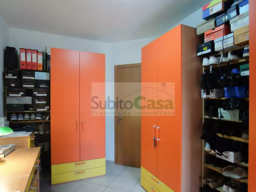 Immagine 18 di Appartamento in vendita  in Via Colle Dell'Ara 140 a Chieti