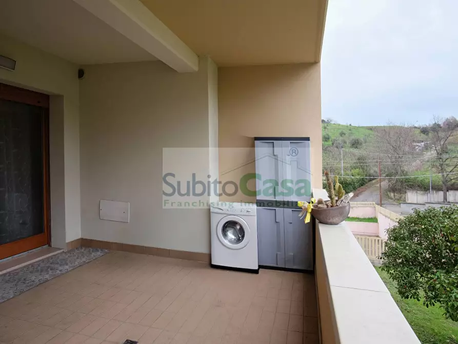 Immagine 22 di Appartamento in vendita  in Via Colle Dell'Ara 140 a Chieti