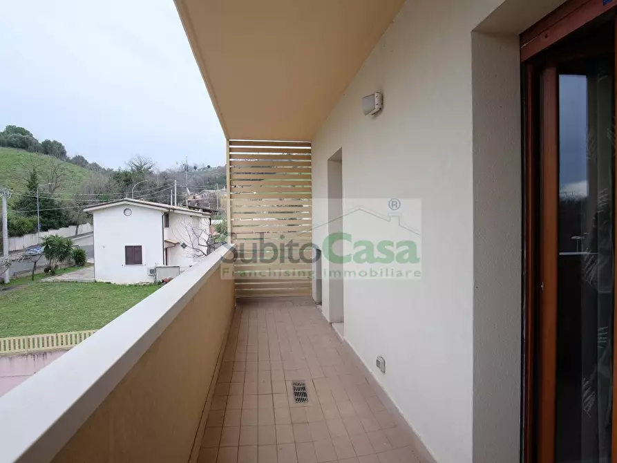 Immagine 27 di Appartamento in vendita  in Via Colle Dell'Ara 140 a Chieti