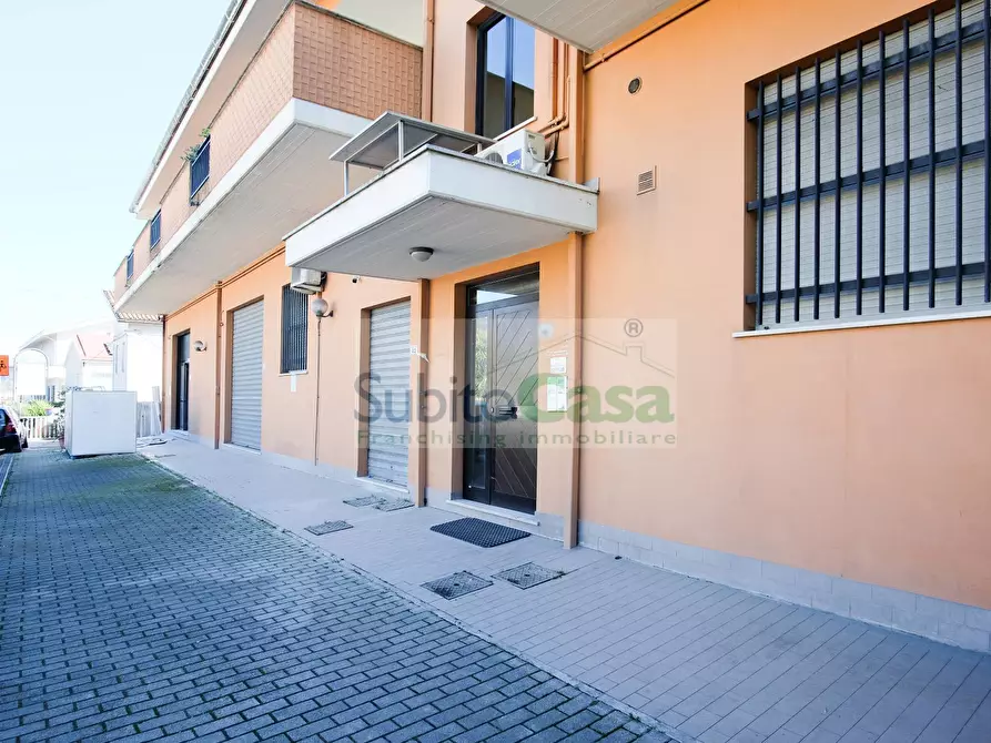 Immagine 31 di Appartamento in vendita  in Via Mare Adriatico 82 a Spoltore