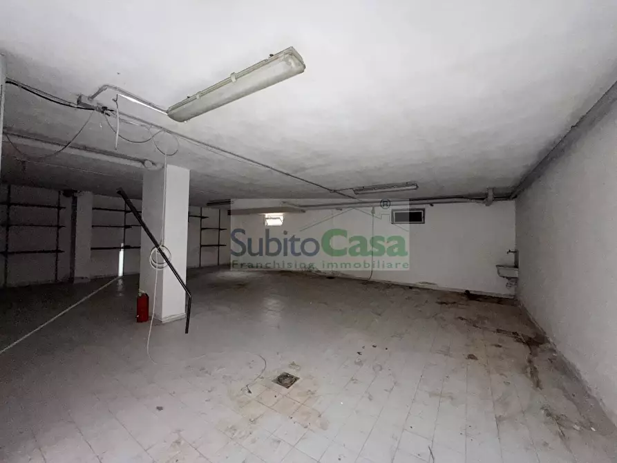 Immagine 3 di Box auto in affitto  in Via Ramiro Ortiz 28 a Chieti