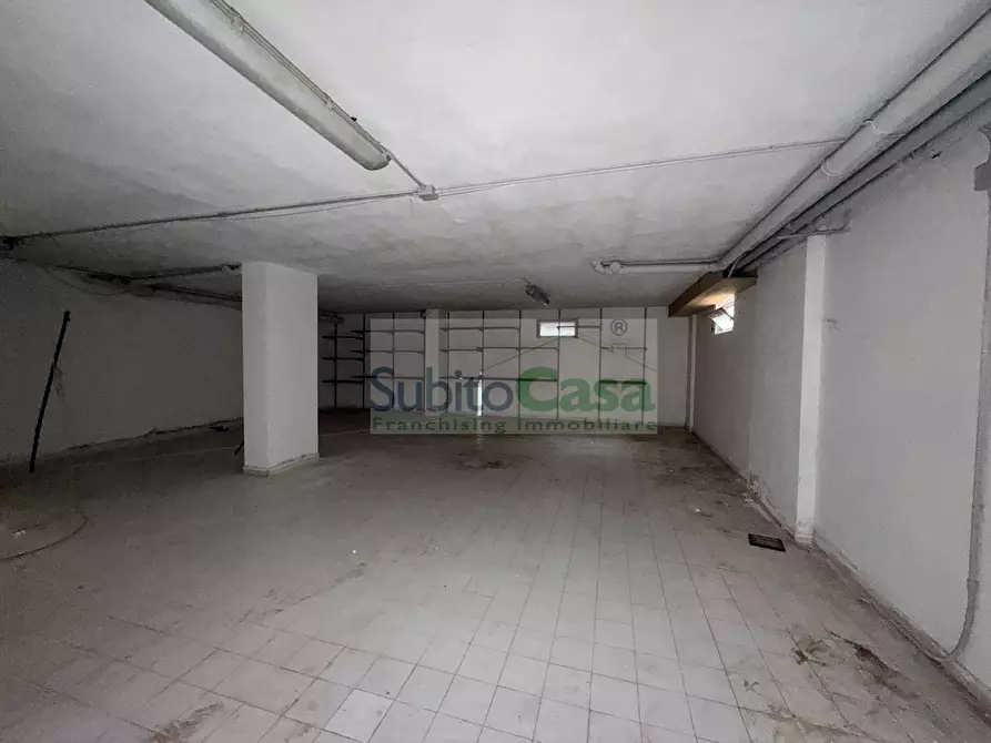 Immagine 4 di Box auto in affitto  in Via Ramiro Ortiz 28 a Chieti