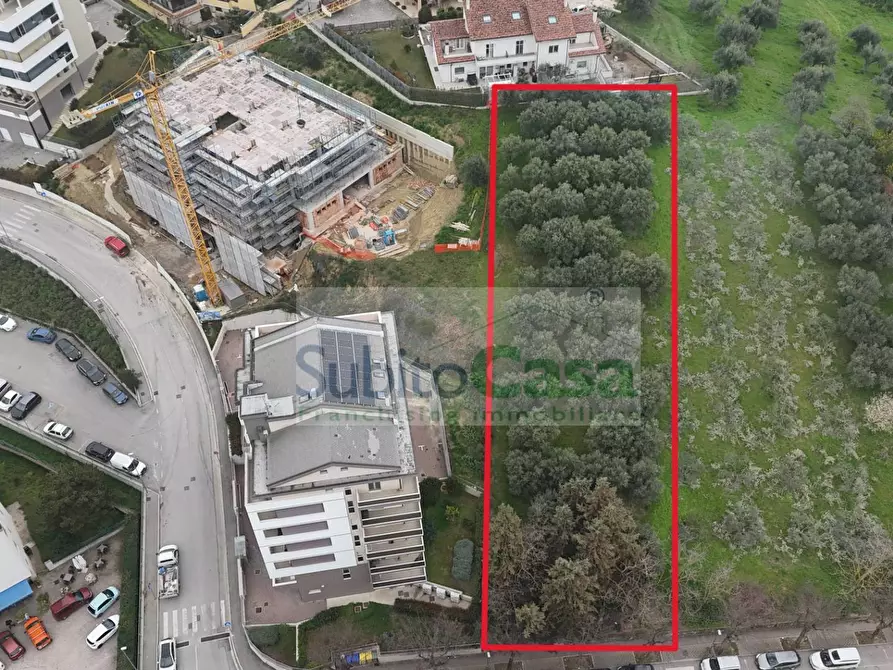 Immagine 1 di Terreno residenziale in vendita  in Via Bellini a Chieti