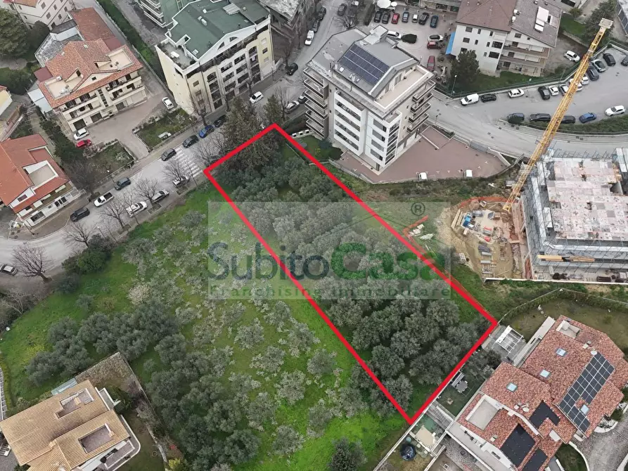 Immagine 4 di Terreno residenziale in vendita  in Via Bellini a Chieti