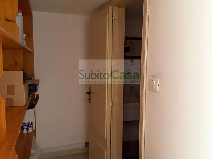 Immagine 5 di Locale commerciale in affitto  in via ortona a Chieti