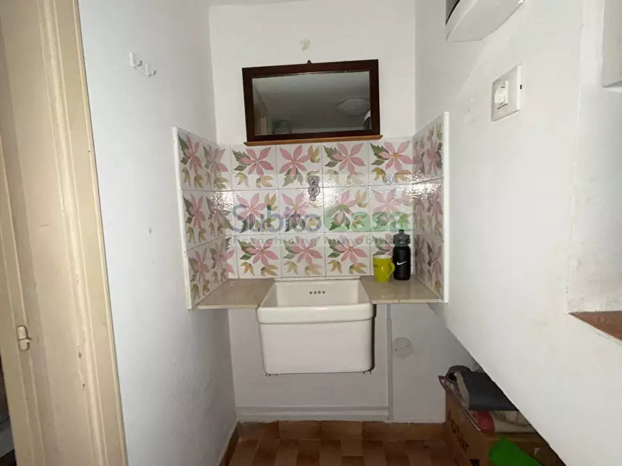 Immagine 6 di Locale commerciale in affitto  in via ortona a Chieti