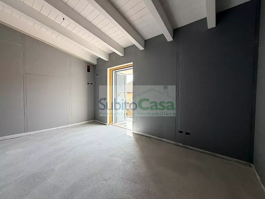 Immagine 26 di Villetta a schiera in vendita  in Via Degli Orti a Abbateggio