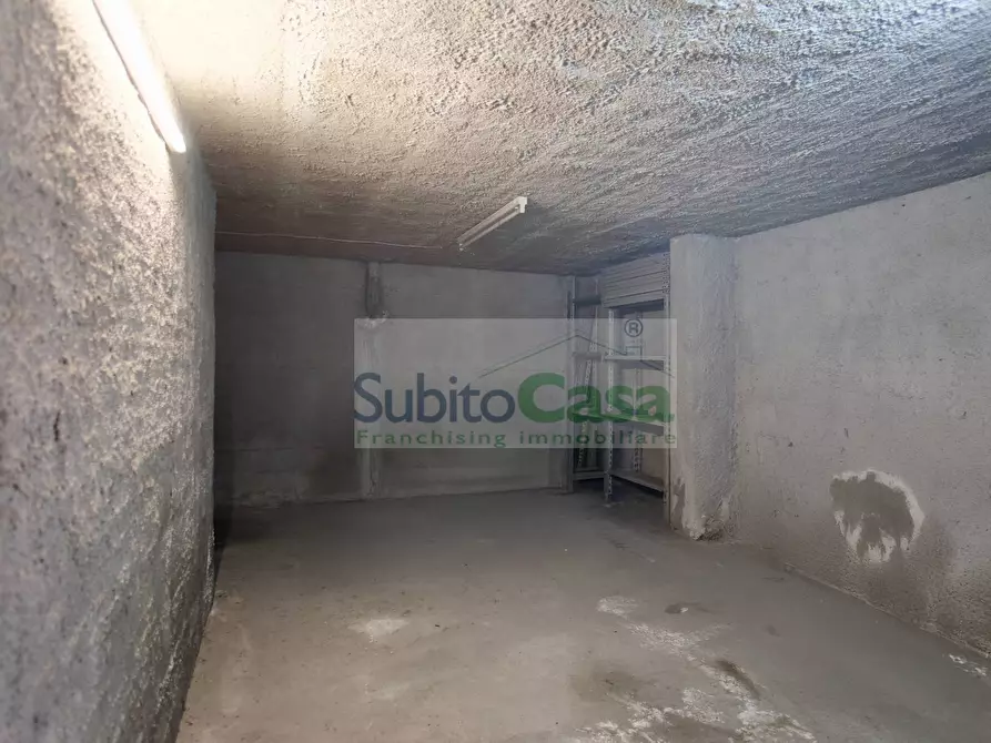 Immagine 4 di Box auto in vendita  in Via Capestrano 18 a Chieti