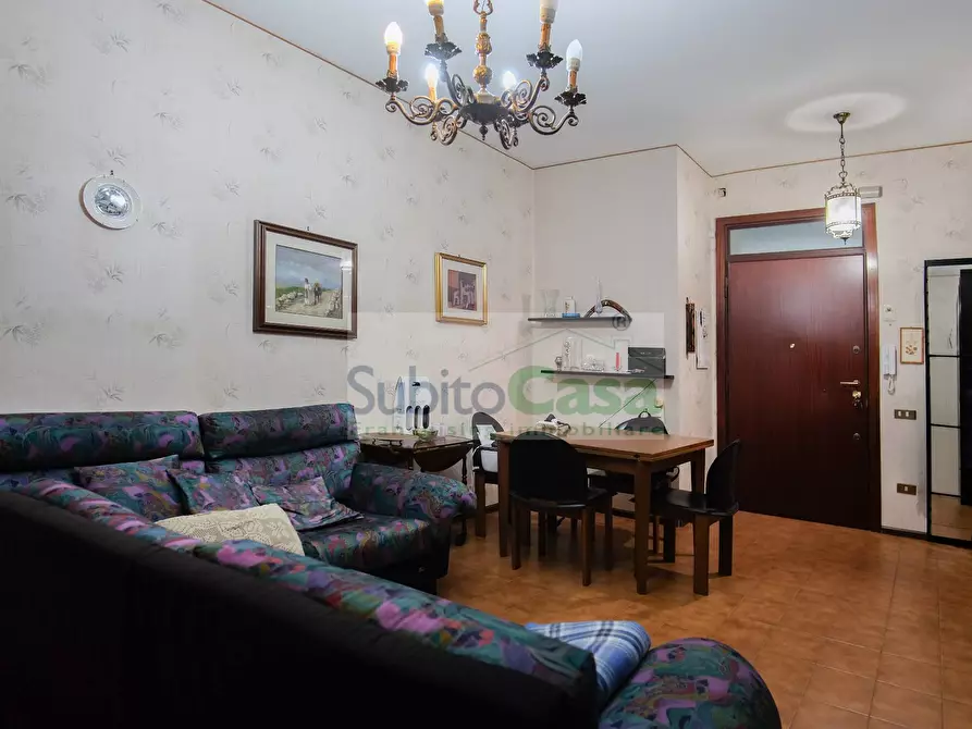 Immagine 3 di Appartamento in vendita  in Viale Della Liberazione 87 a Chieti