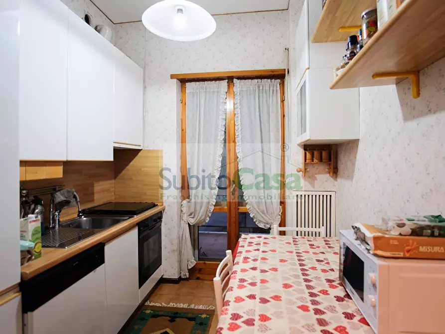 Immagine 7 di Appartamento in vendita  in Viale Della Liberazione 87 a Chieti