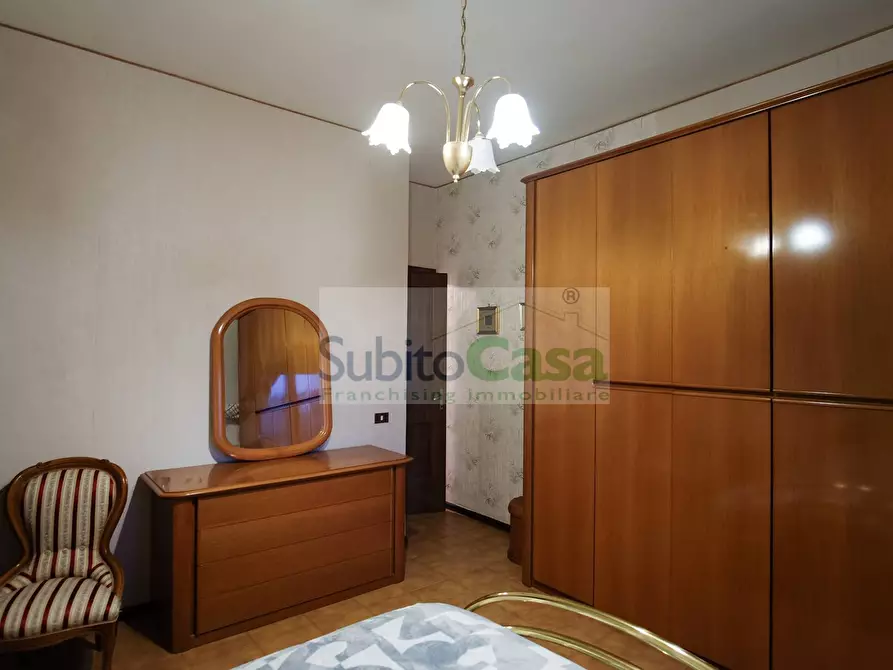 Immagine 16 di Appartamento in vendita  in Viale Della Liberazione 87 a Chieti