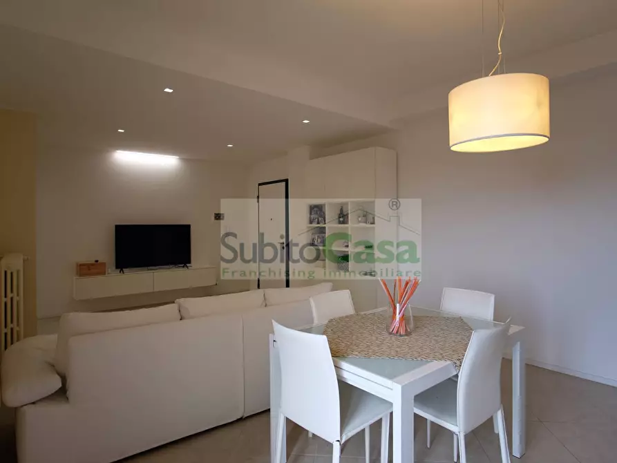 Immagine 6 di Appartamento in vendita  in Via Silvinio Olivieri 111 a Chieti