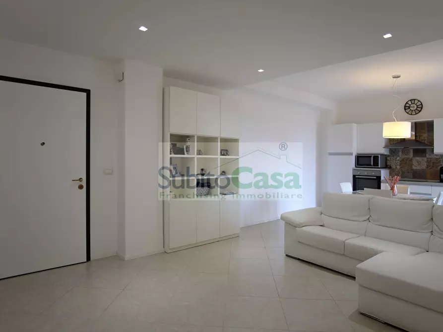 Immagine 4 di Appartamento in vendita  in Via Silvinio Olivieri 111 a Chieti