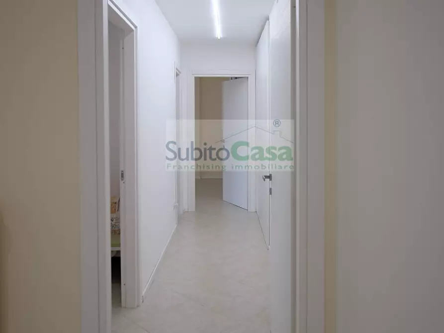 Immagine 13 di Appartamento in vendita  in Via Silvinio Olivieri 111 a Chieti