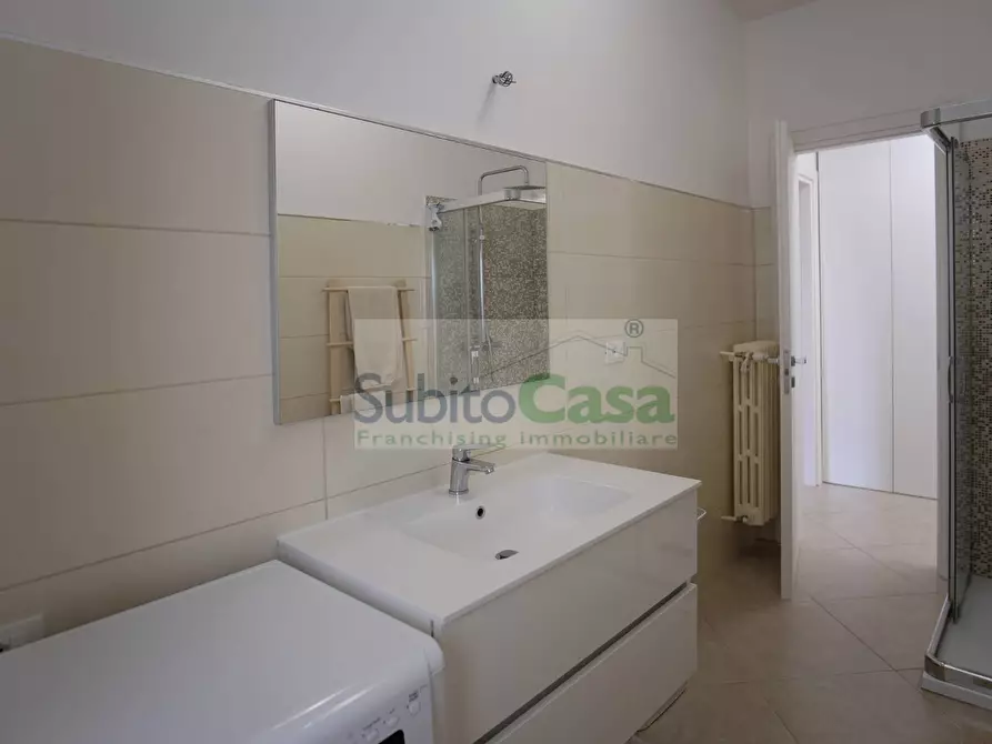 Immagine 18 di Appartamento in vendita  in Via Silvinio Olivieri 111 a Chieti