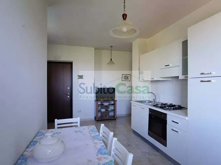 Immagine 4 di Casa indipendente in vendita  a Bucchianico