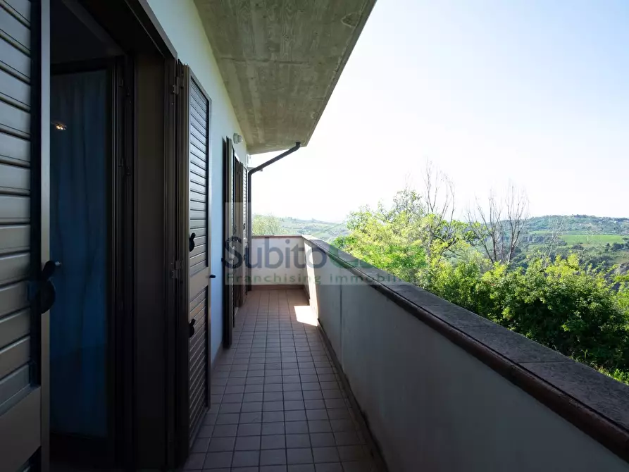 Immagine 11 di Casa indipendente in vendita  a Bucchianico