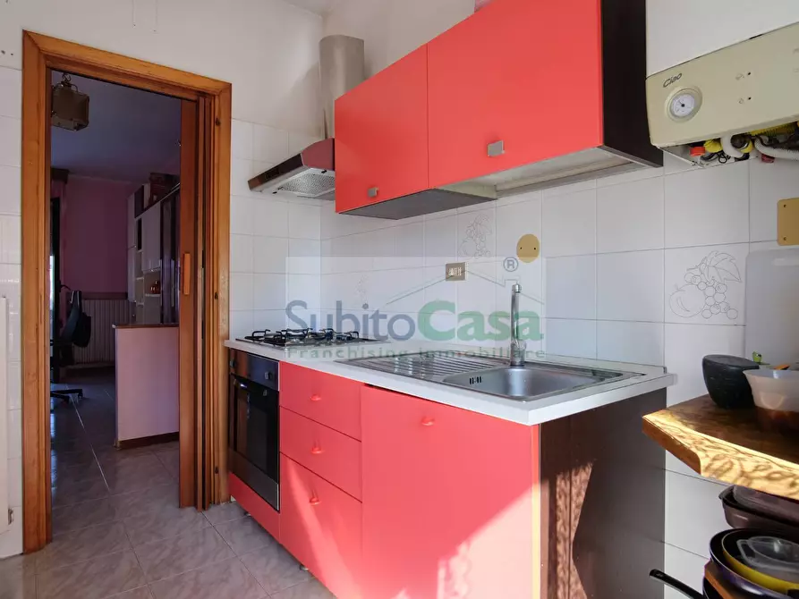 Immagine 9 di Appartamento in vendita  in Massera 30 a Brittoli