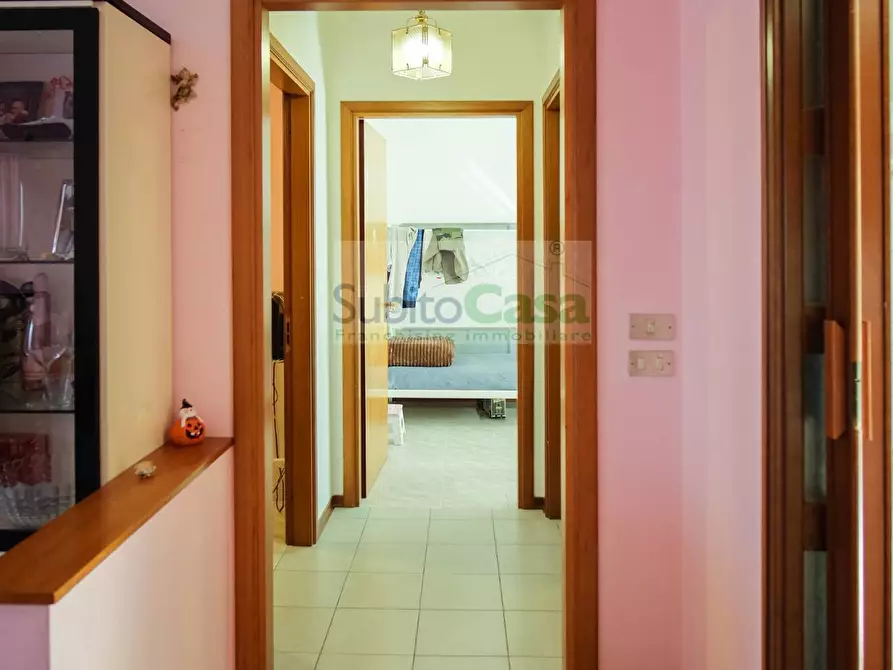 Immagine 13 di Appartamento in vendita  in Massera 30 a Brittoli