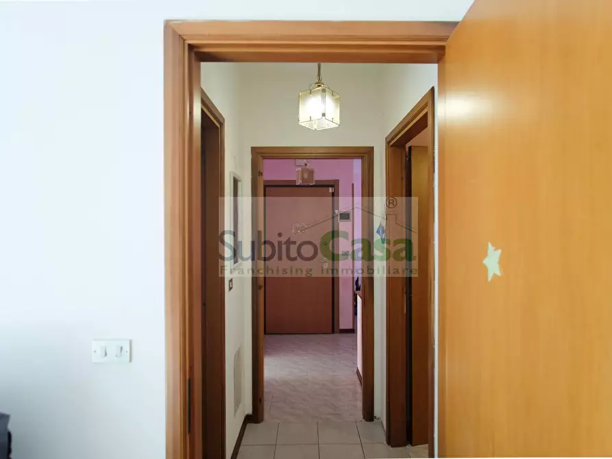 Immagine 14 di Appartamento in vendita  in Massera 30 a Brittoli
