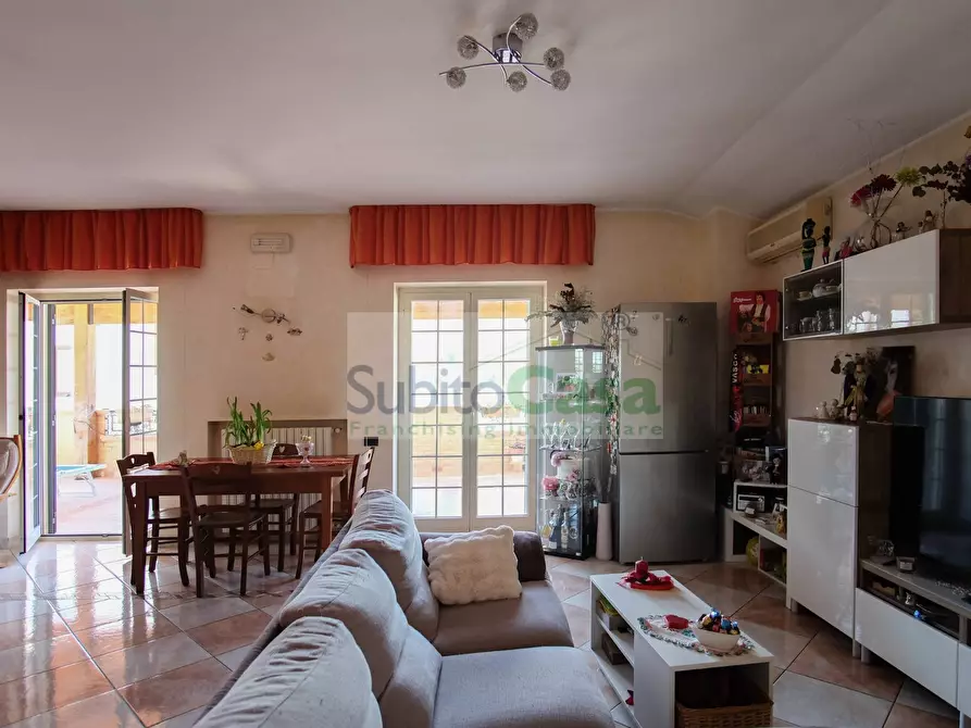 Immagine 4 di Appartamento in vendita  in Via Corsi 12 a Ari