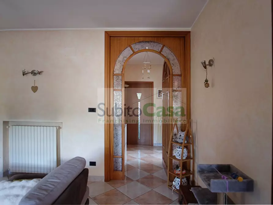 Immagine 18 di Appartamento in vendita  in Via Corsi 12 a Ari