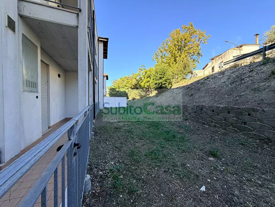 Immagine 10 di Appartamento in vendita  in Via Ferraria a Abbateggio