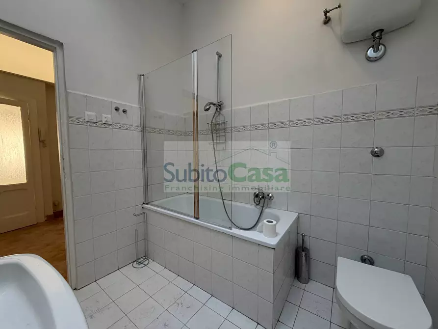 Immagine 11 di Casa semindipendente in affitto  in Viale Abruzzo 52 a Chieti