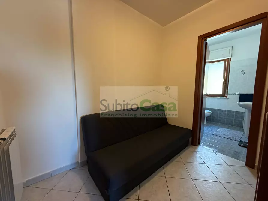 Immagine 10 di Appartamento in affitto  in Via Dei Marsi 46 a Chieti