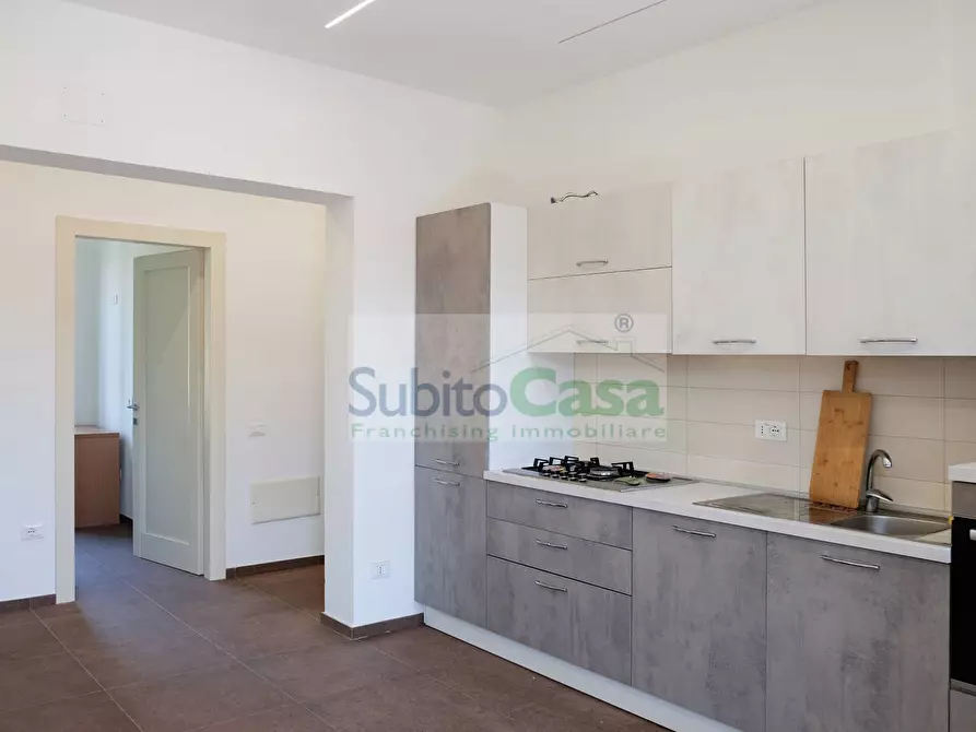 Immagine 1 di Appartamento in vendita  in Viale Abruzzo 166 a Chieti