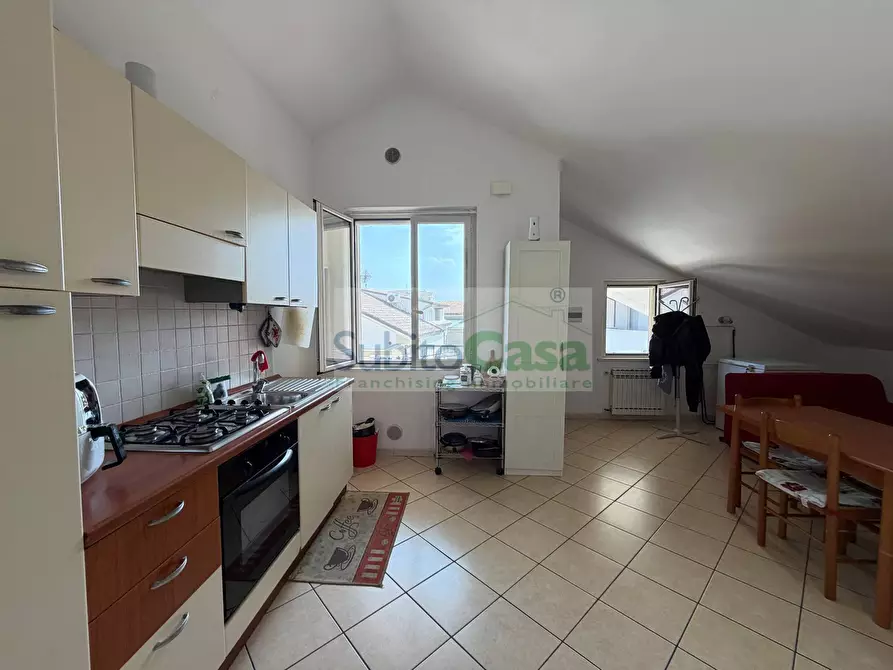 Immagine 3 di Casa semindipendente in affitto  in Viale Unità D'Italia 262 a Chieti