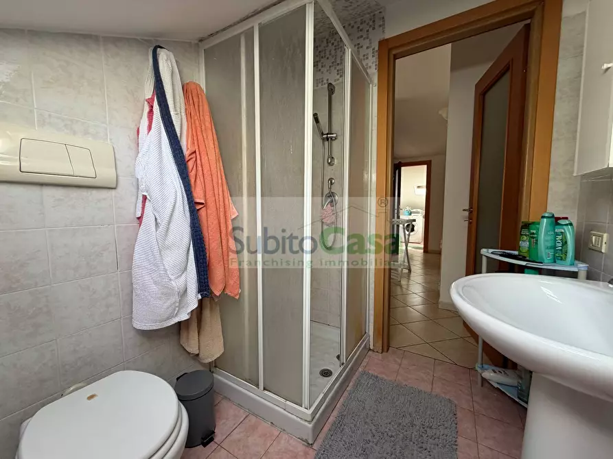 Immagine 10 di Casa semindipendente in affitto  in Viale Unità D'Italia 262 a Chieti