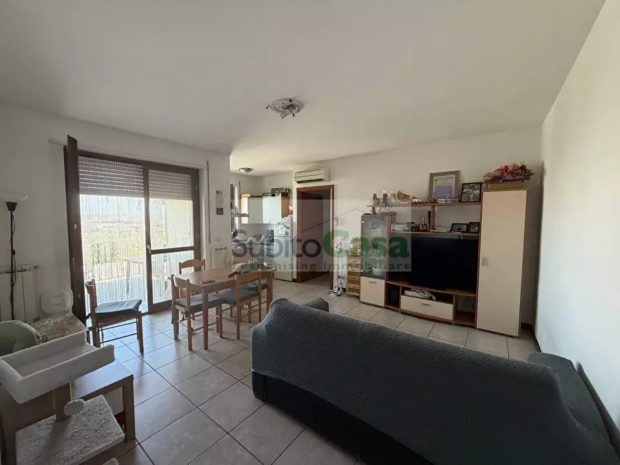 Immagine 1 di Appartamento in affitto  in Via Papa Giovanni Paolo Secondo 1 a Chieti