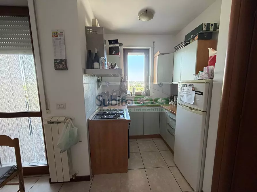 Immagine 3 di Appartamento in affitto  in Via Papa Giovanni Paolo Secondo 1 a Chieti