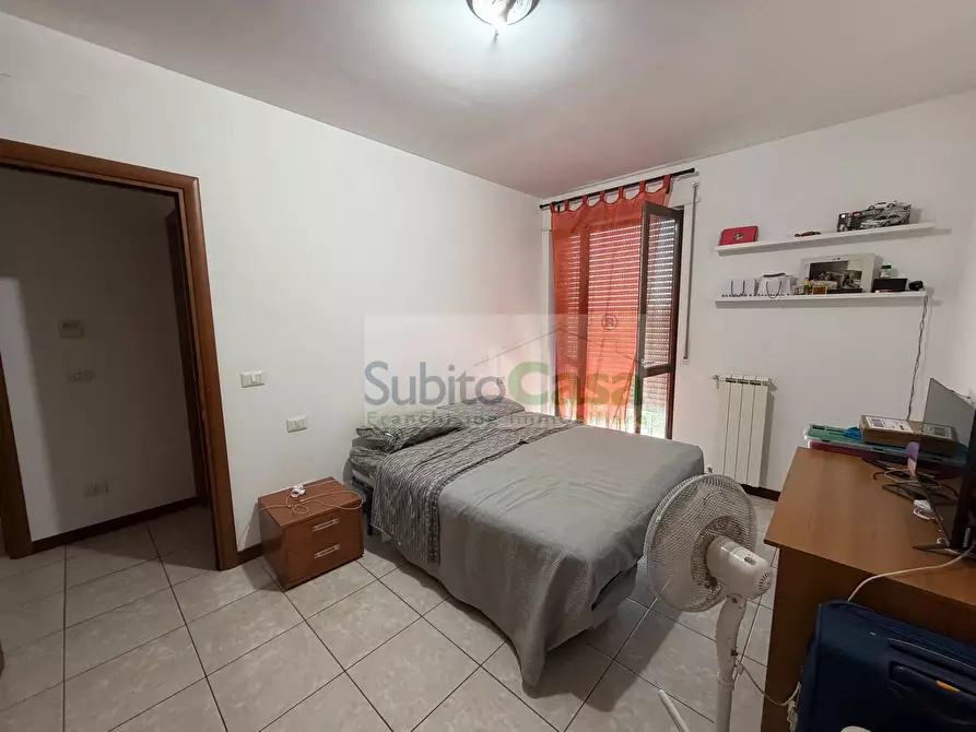 Immagine 9 di Appartamento in affitto  in Via Papa Giovanni Paolo Secondo 1 a Chieti