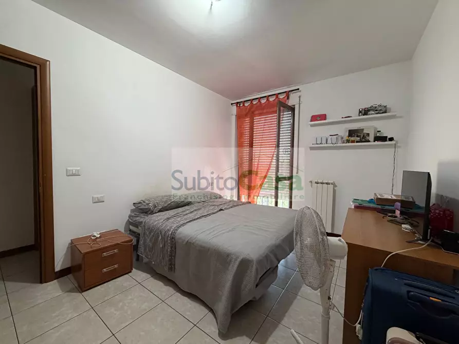 Immagine 12 di Appartamento in affitto  in Via Papa Giovanni Paolo Secondo 1 a Chieti